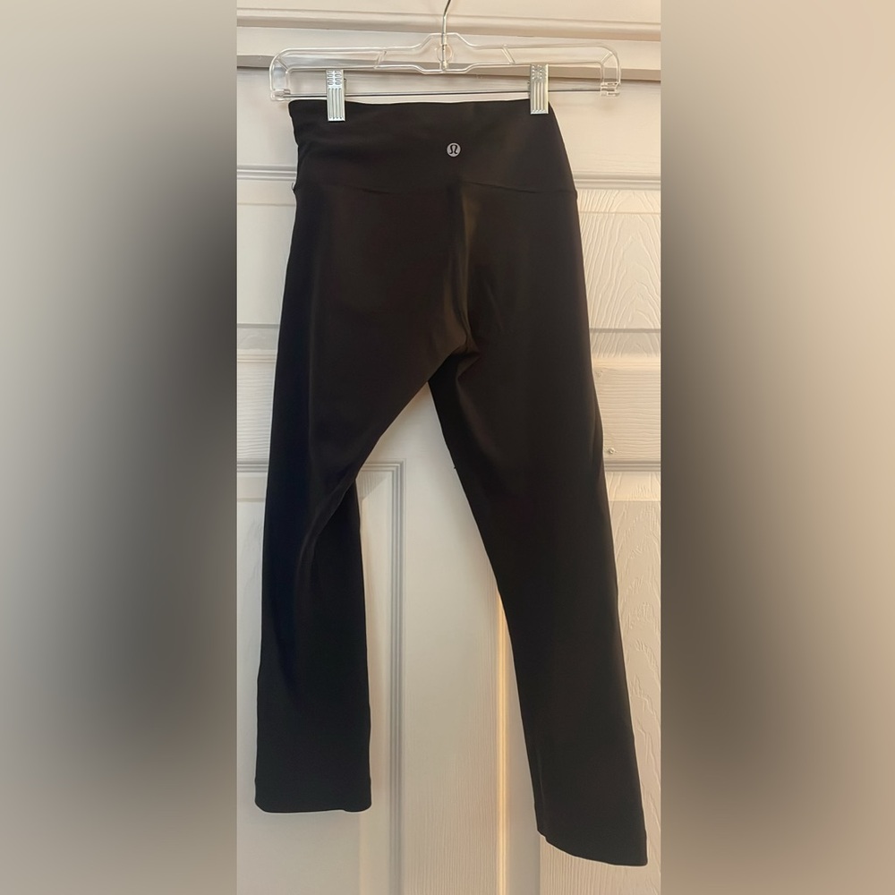 Lululemon super low waste black capri